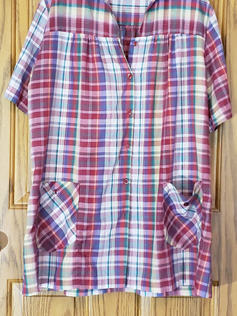 Vintage Womens Kitchen Smock. Button Down. Purple And‎ Pink Plaid.